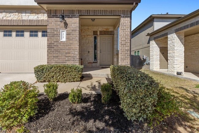 Foto del edificio - 3201 E College Park Dr