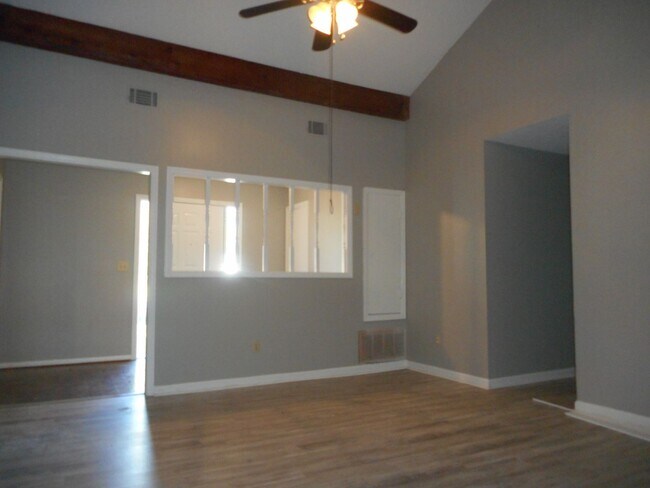 Foto del edificio - Charming 3 Bedroom 2 Bath  In Hephzibah
