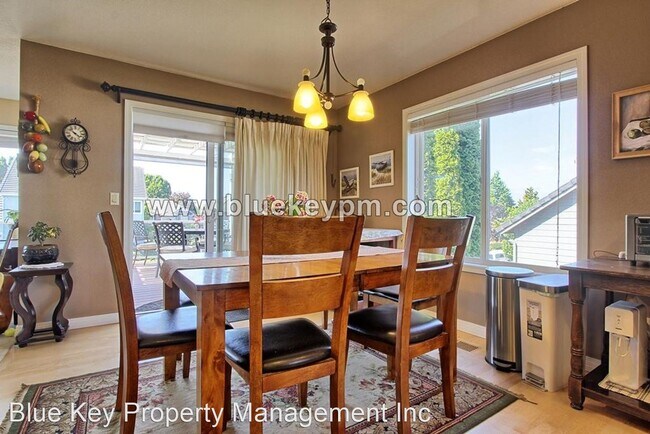 Foto del edificio - 4 br, 3 bath House - 17715 SE 36th Way