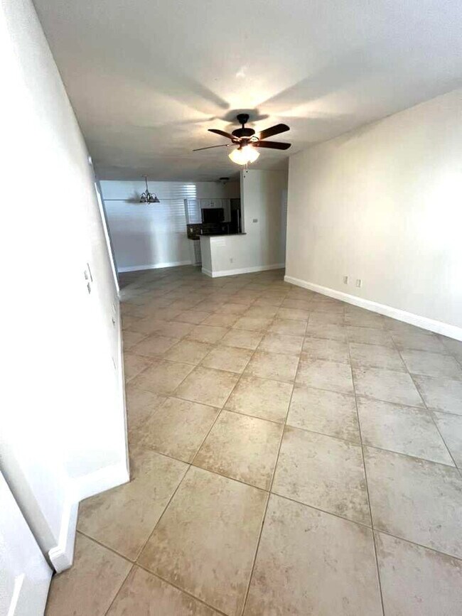 Foto del edificio - 10354 Fox Trail Rd S