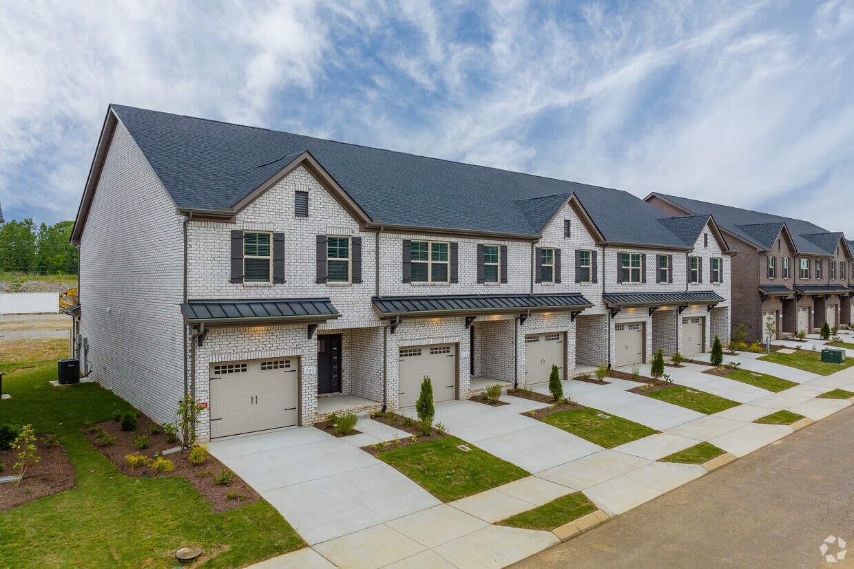 Alaina Park Townhomes for Rent Spring Hill, TN