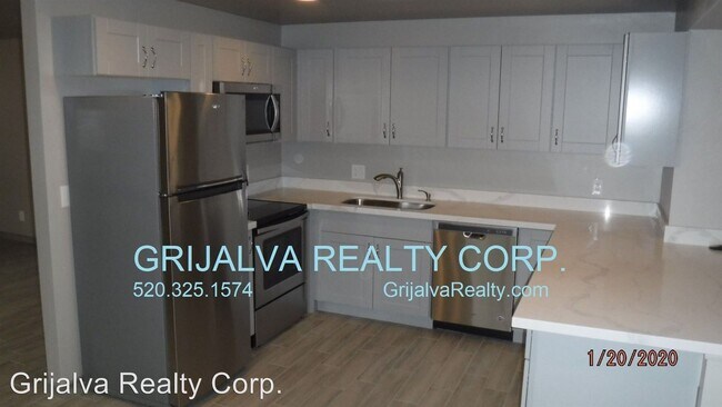 Building Photo - 2631 E Fort Lowell Rd