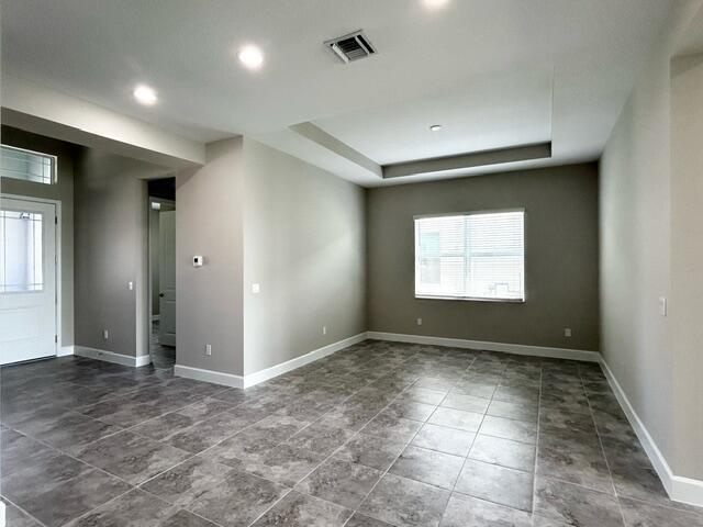 Foto del edificio - 5477 Liberty Ln