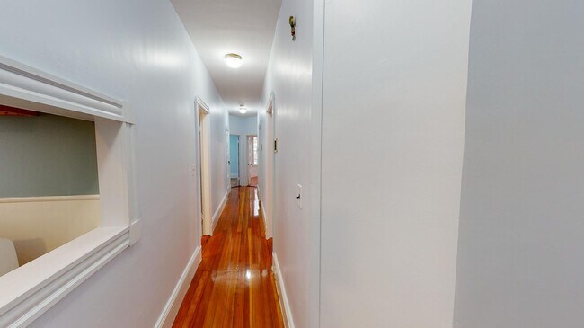 Foto del edificio - 789 Columbia Rd