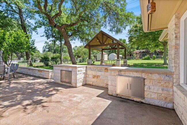 Foto del edificio - 4809 Roundup Trail