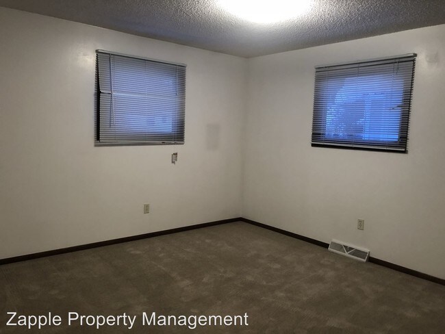 Foto del edificio - 2 br, 2 bath House - 104 W. Riverside