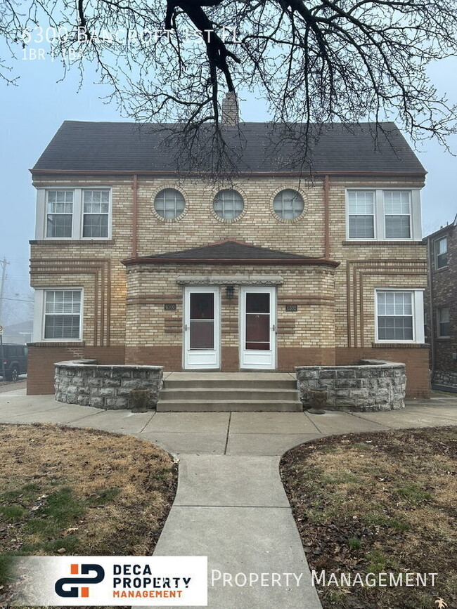 Building Photo - 6300 Bancroft Ave