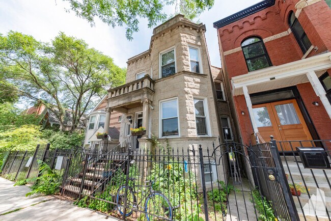 Building Photo - 1227 N Rockwell St