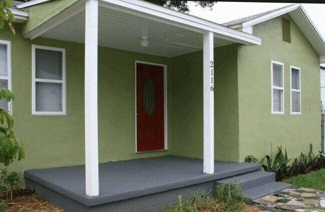 Foto del edificio - 2116 W St Louis St