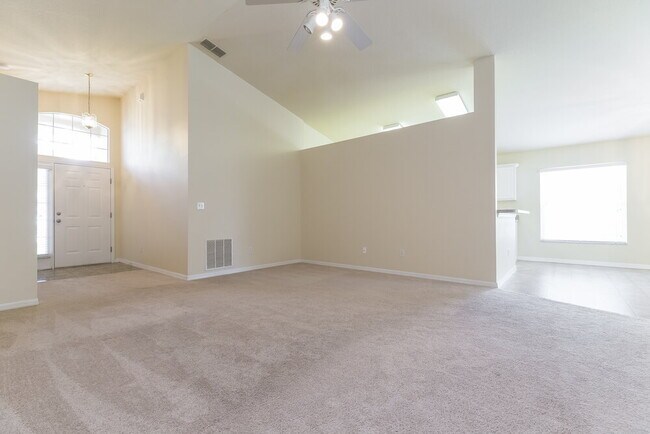 Building Photo - 642 Whisper Sound St