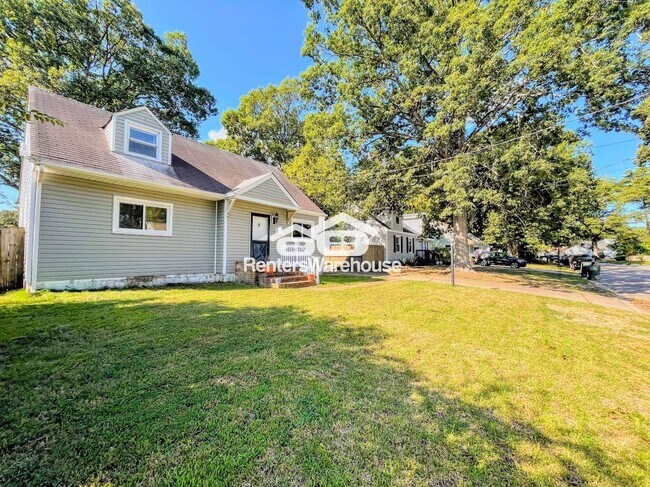 Building Photo - 1341 Boxwood Cir