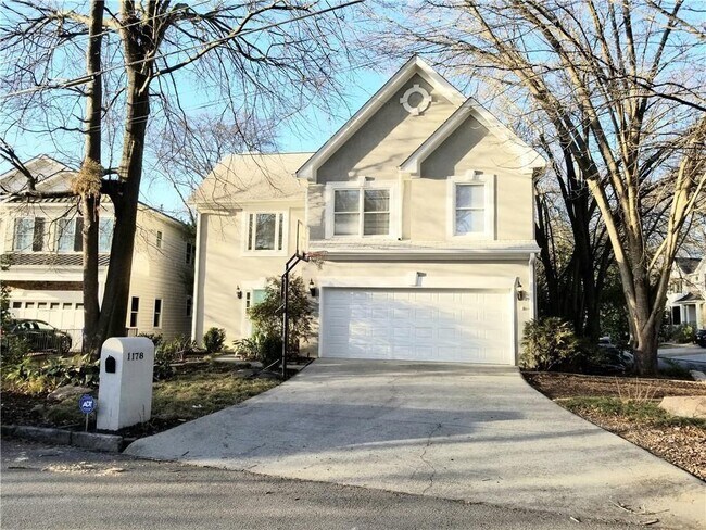 Building Photo - 1178 Thornwell Dr NE