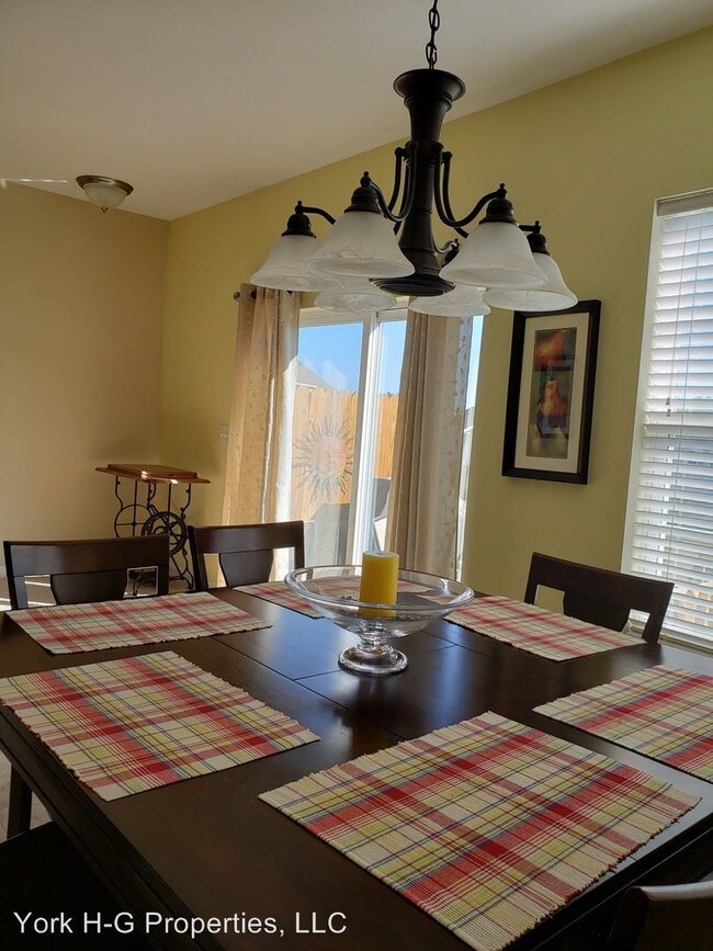 Foto del edificio - 3 br, 2.5 bath House - 2417 Shultz Way