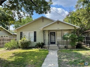 Building Photo - 588 S Castell Ave