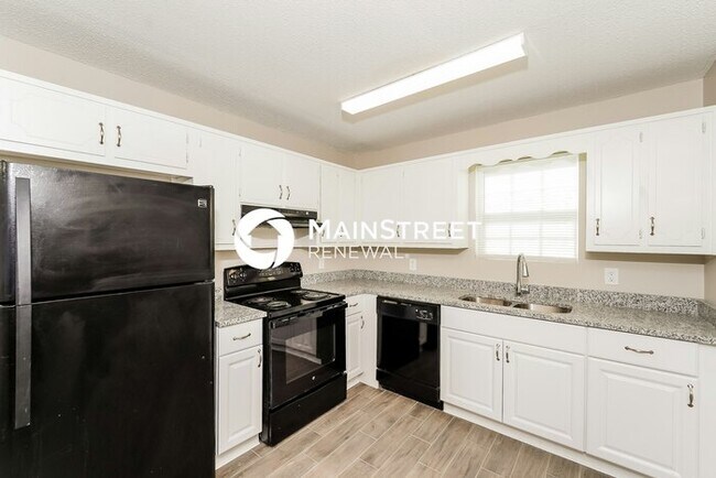 Foto del edificio - 3 Bedroom Pet-Friendly Home in Pinson, AL with Main Street Renewal