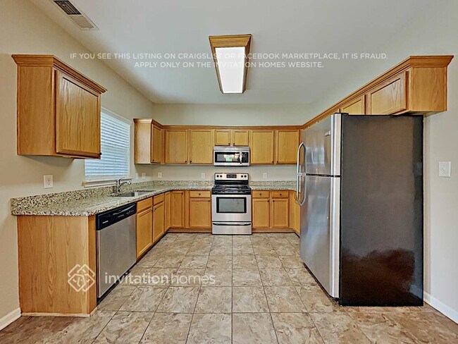 Building Photo - 6053 Ironwood Ct