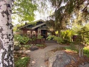 Building Photo - 1404 NW 1st St