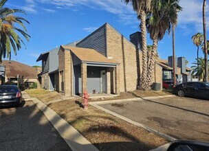 Building Photo - 201 E Del Mar Blvd