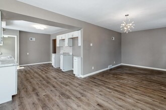 Building Photo - 5883 N 84th St