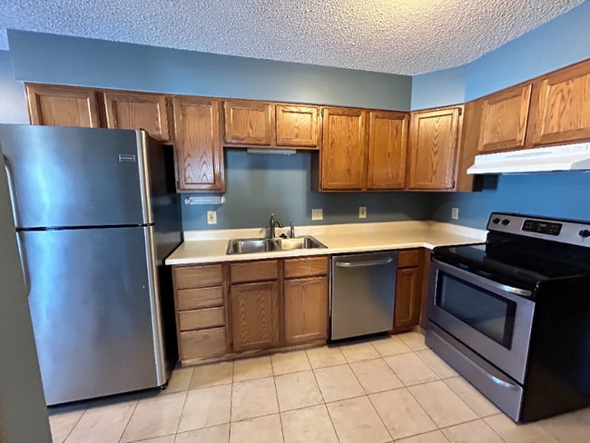 Building Photo - 1 Apollo St