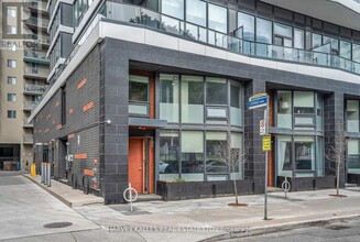 Building Photo - 85-T85 Wood St