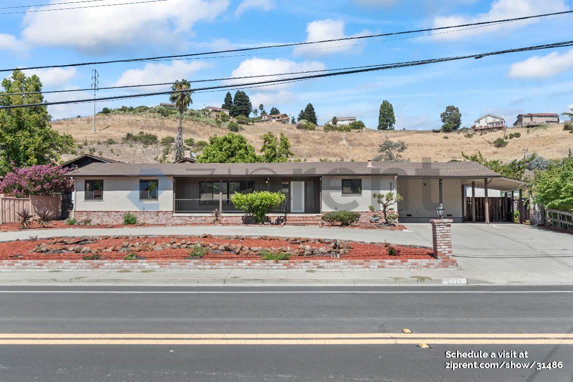 Primary Photo - 5771 Olinda Rd