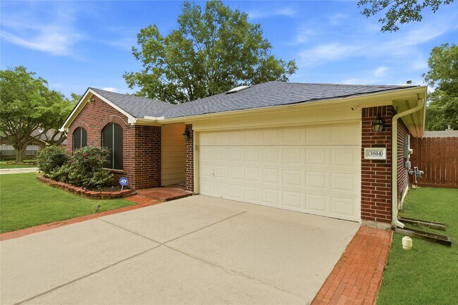 Foto del edificio - 3814 Apple Hollow Ln