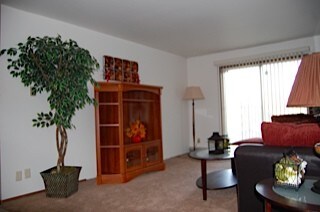 Foto principal - 3000 W Silver Spring Dr