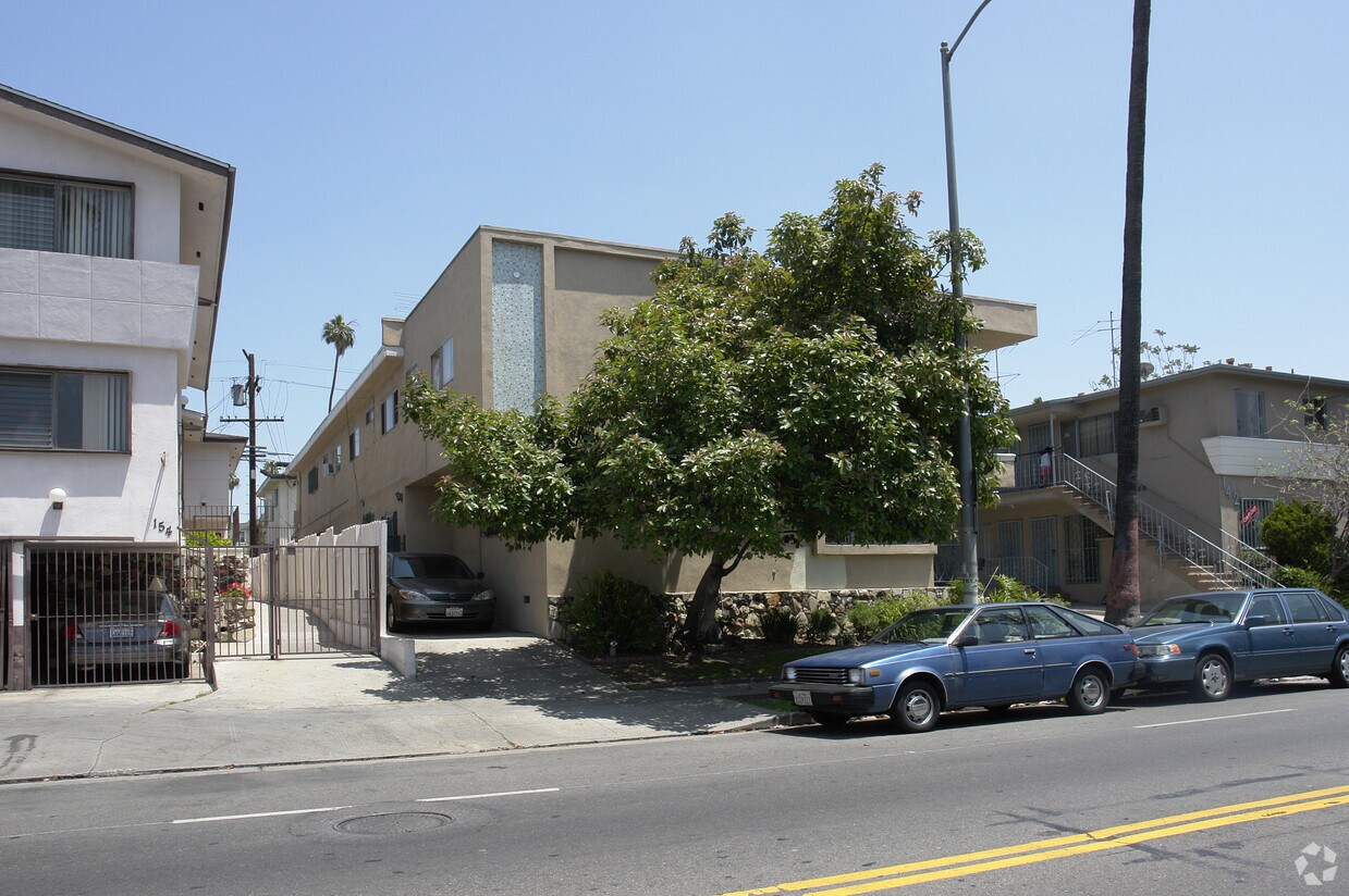 Building Photo - 148 N Normandie Ave