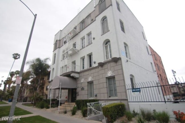 Building Photo - 407 S Gramercy Pl