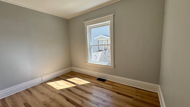 Foto del edificio - 901 Logan St SE