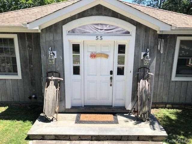 Foto principal - 55 Lakeside Rd