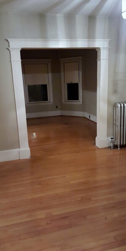 Foto principal - 23 Pinkham Rd