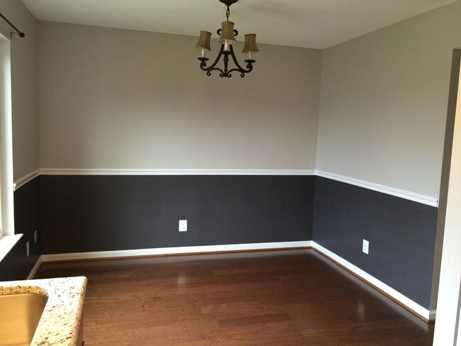 Building Photo - 1785 Westwind Way