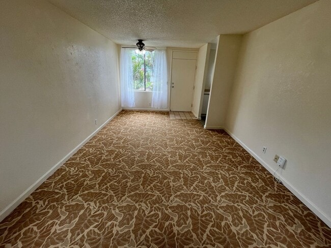 Photo - Mililani Terrace - 1 bedroom, AC, Ground Floor end unit with 1 parking Townhome
