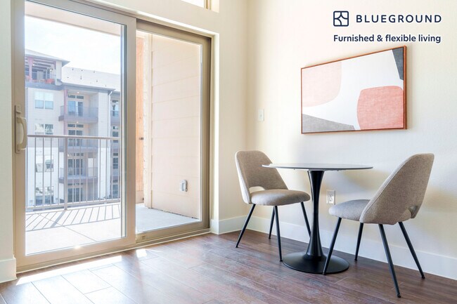 Foto del edificio - 1501 W Howard Ln