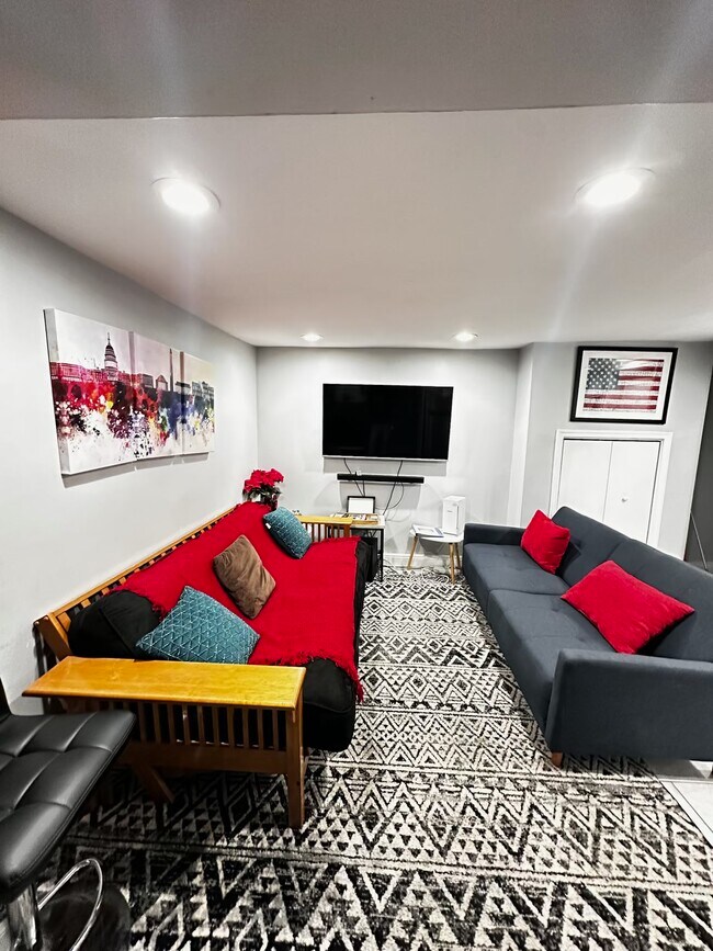 Foto del edificio - 609 P St NW