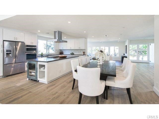 Foto del edificio - 15672 Castlewoods Dr