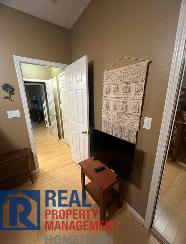 Foto del edificio - Furnished Condo on LAKE OUACHITA!!