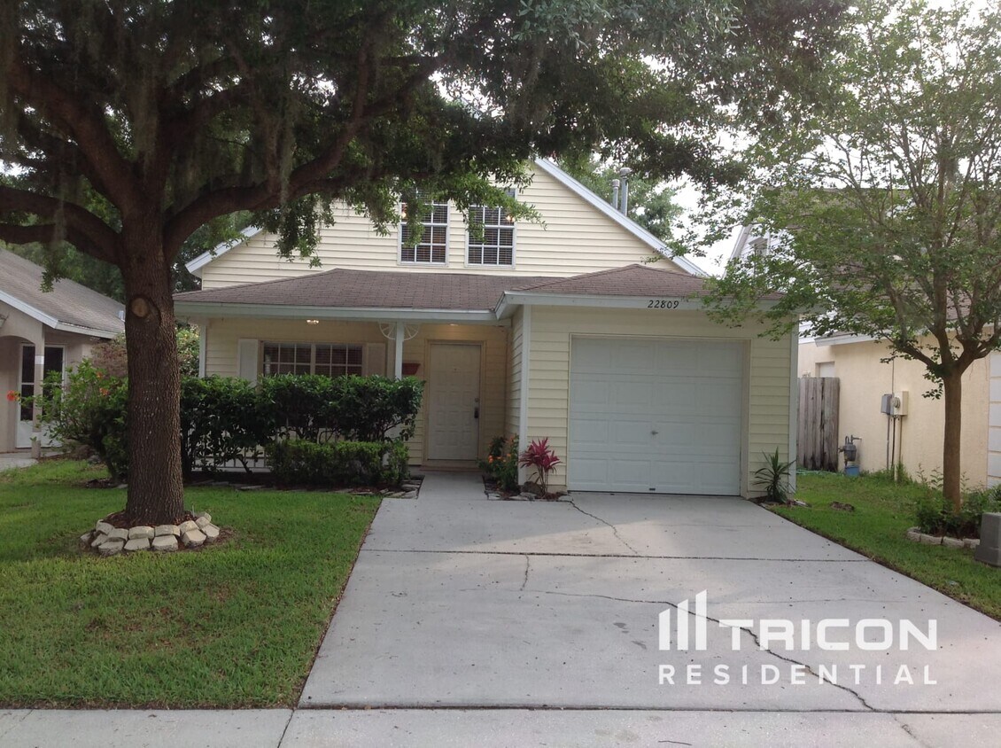 Foto principal - 22809 St Thomas Cir