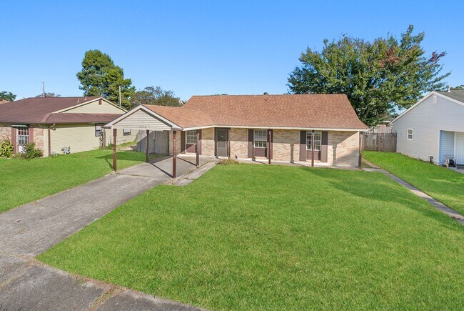 Foto del edificio - Beautiful 3-Bed, 2-Bath Home in Marrero – Move-In Ready & Full of Charm!