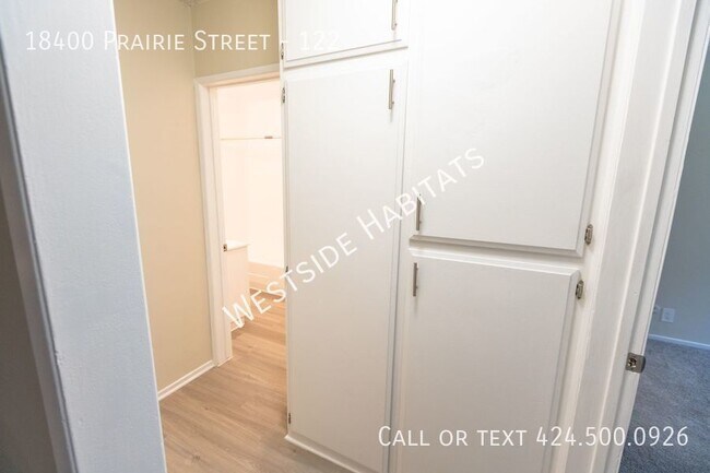 Foto del edificio - 18400 Prairie St