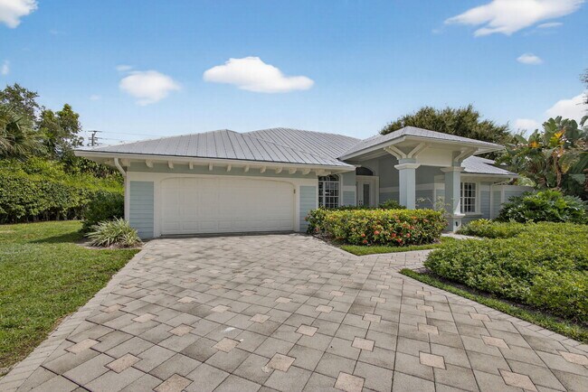 Foto del edificio - 8401 SE Ketch Ct