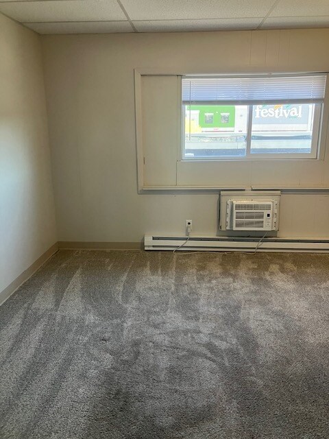 Dormitorio - 2422 State Rd