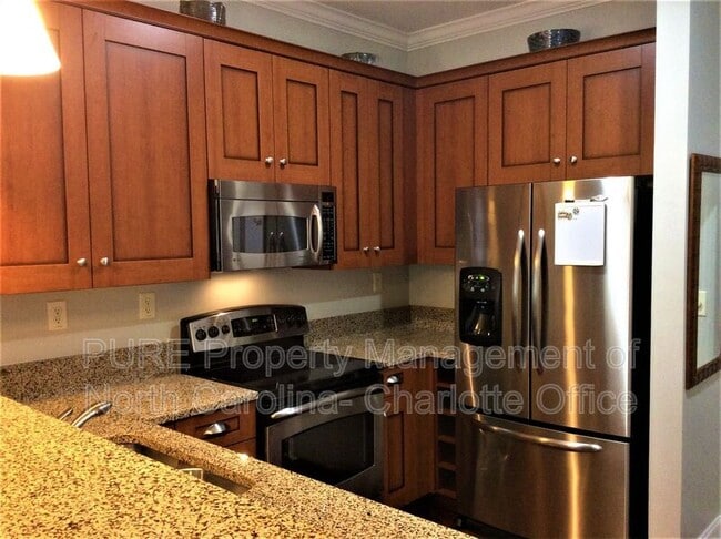 Photo - 230 S Tryon St Apartment