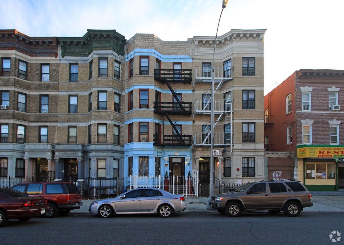 Foto del edificio - 1163 Saint Johns Pl