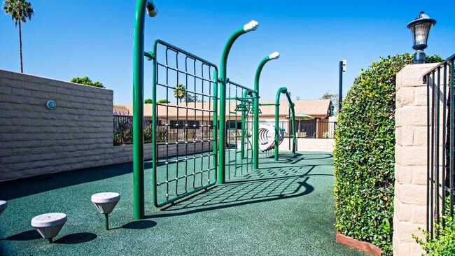 Área de juegos infantiles - The Colony