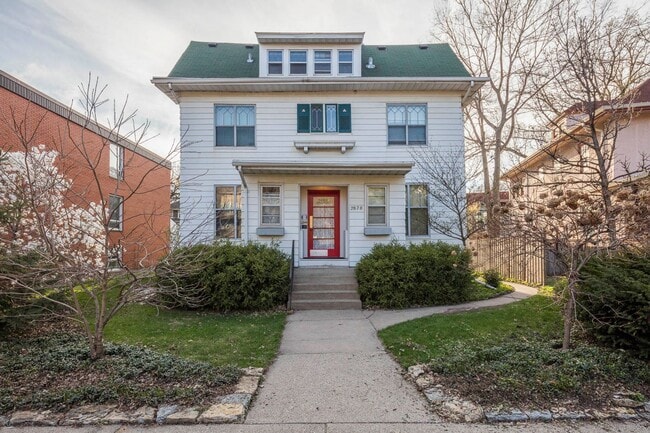 Foto del edificio - 2828 Humboldt Ave S