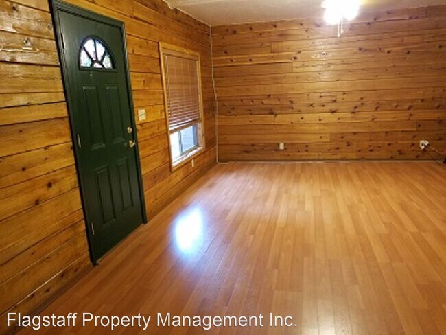 Building Photo - 2 br, 2 bath House - 168 E. Comanche St.