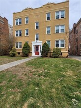 Building Photo - 32 Robin Rd